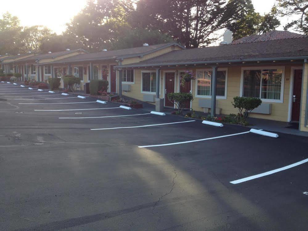 Monterey Surf Inn Eksteriør bilde